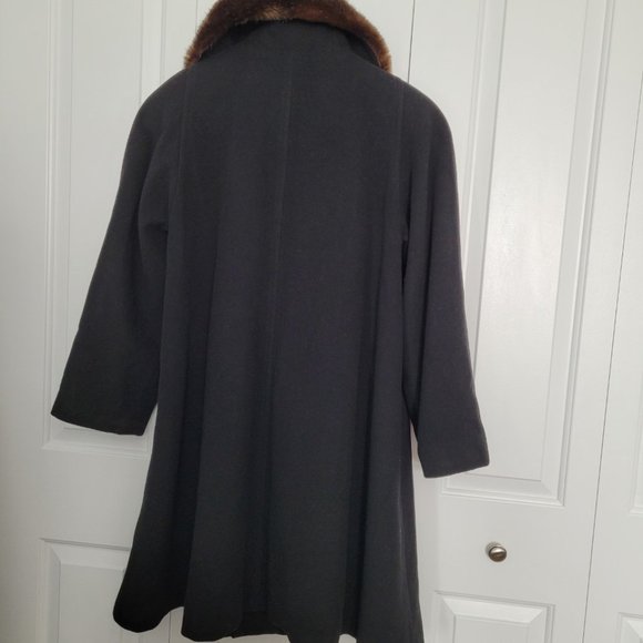 ERACLEA vintage wool & cashmere coat size 12. Made in Canada - Picture 4 of 6